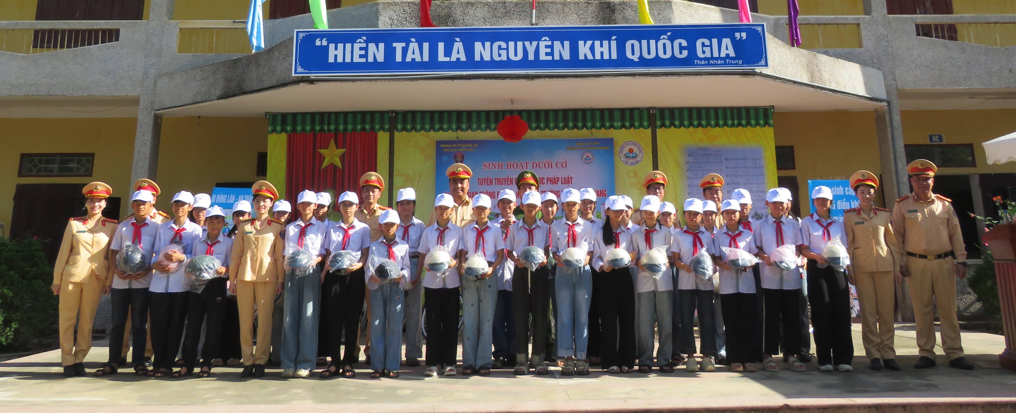 anh tin bai
